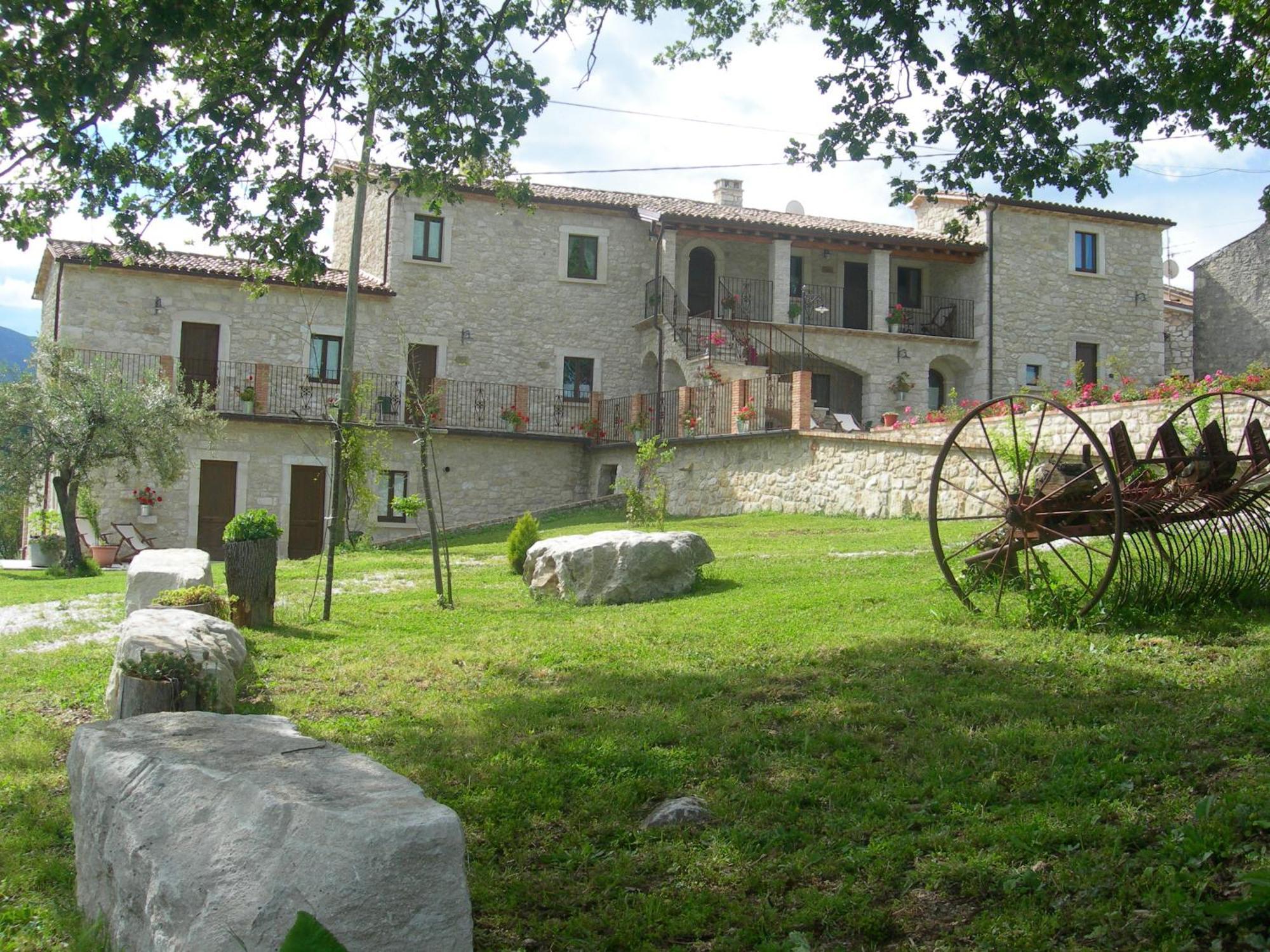 Vila Agriturismo Borgo San Martino Abbateggio Exteriér fotografie