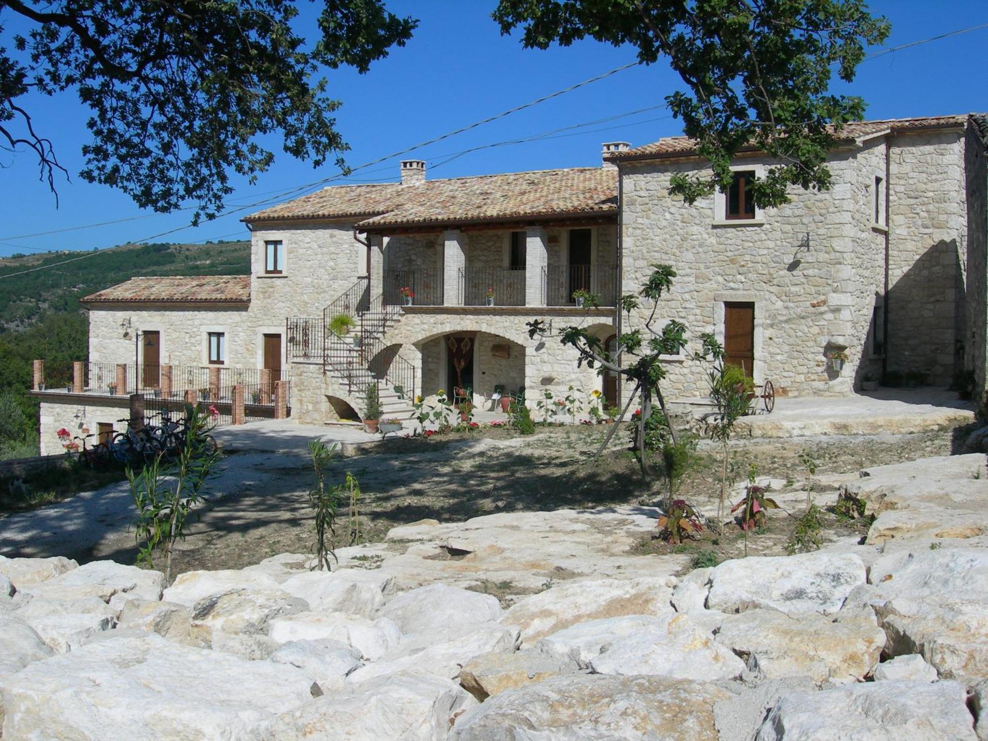 Vila Agriturismo Borgo San Martino Abbateggio Exteriér fotografie